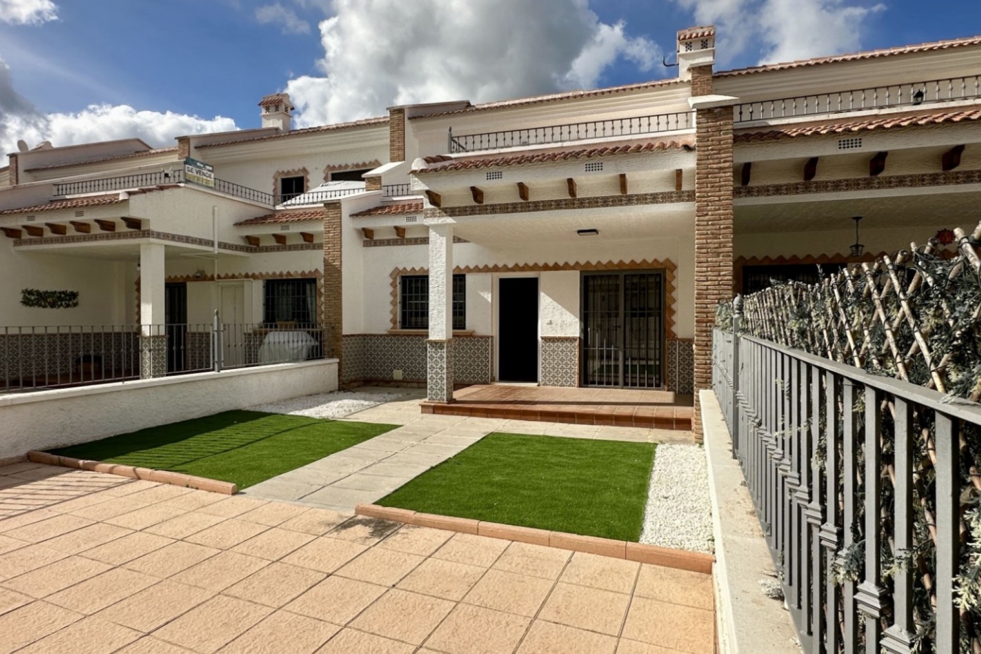 Brukt - Town House -
San Miguel de Salinas - Inland