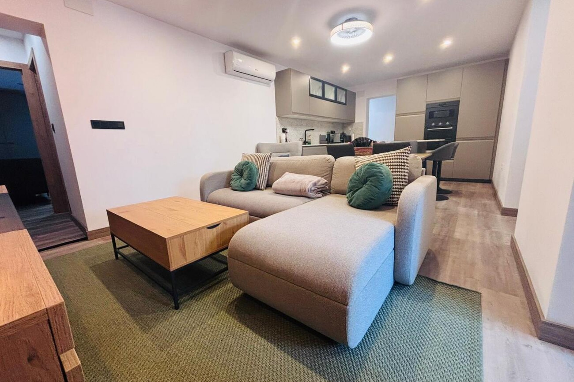 Brukt - Town House -
San Miguel de Salinas - Inland