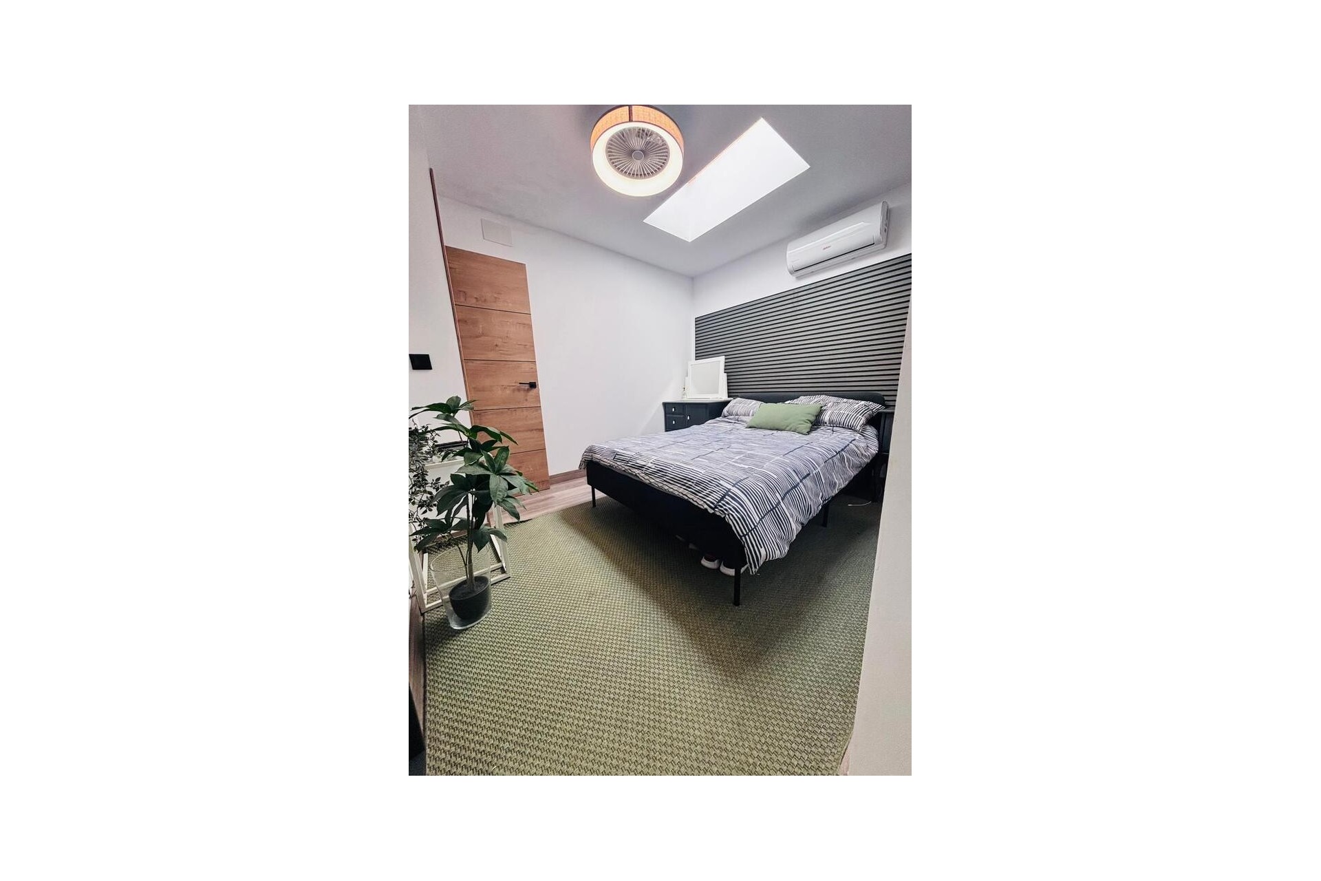 Brukt - Town House -
San Miguel de Salinas - Inland