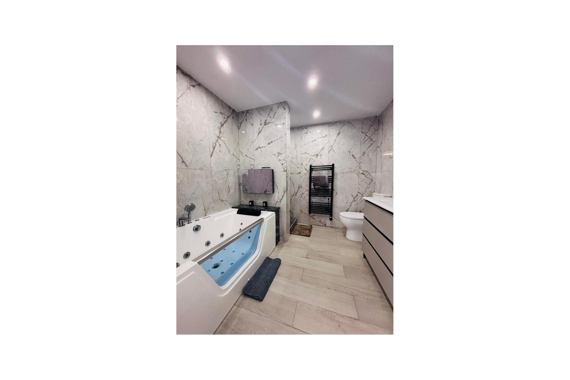 Brukt - Town House -
San Miguel de Salinas - Inland