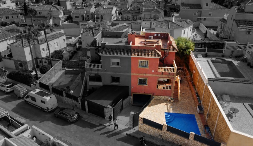 Brukt - Town House -
San Miguel de Salinas - Inland