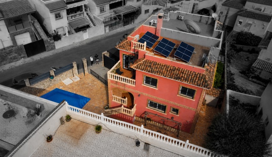 Brukt - Town House -
San Miguel de Salinas - Inland