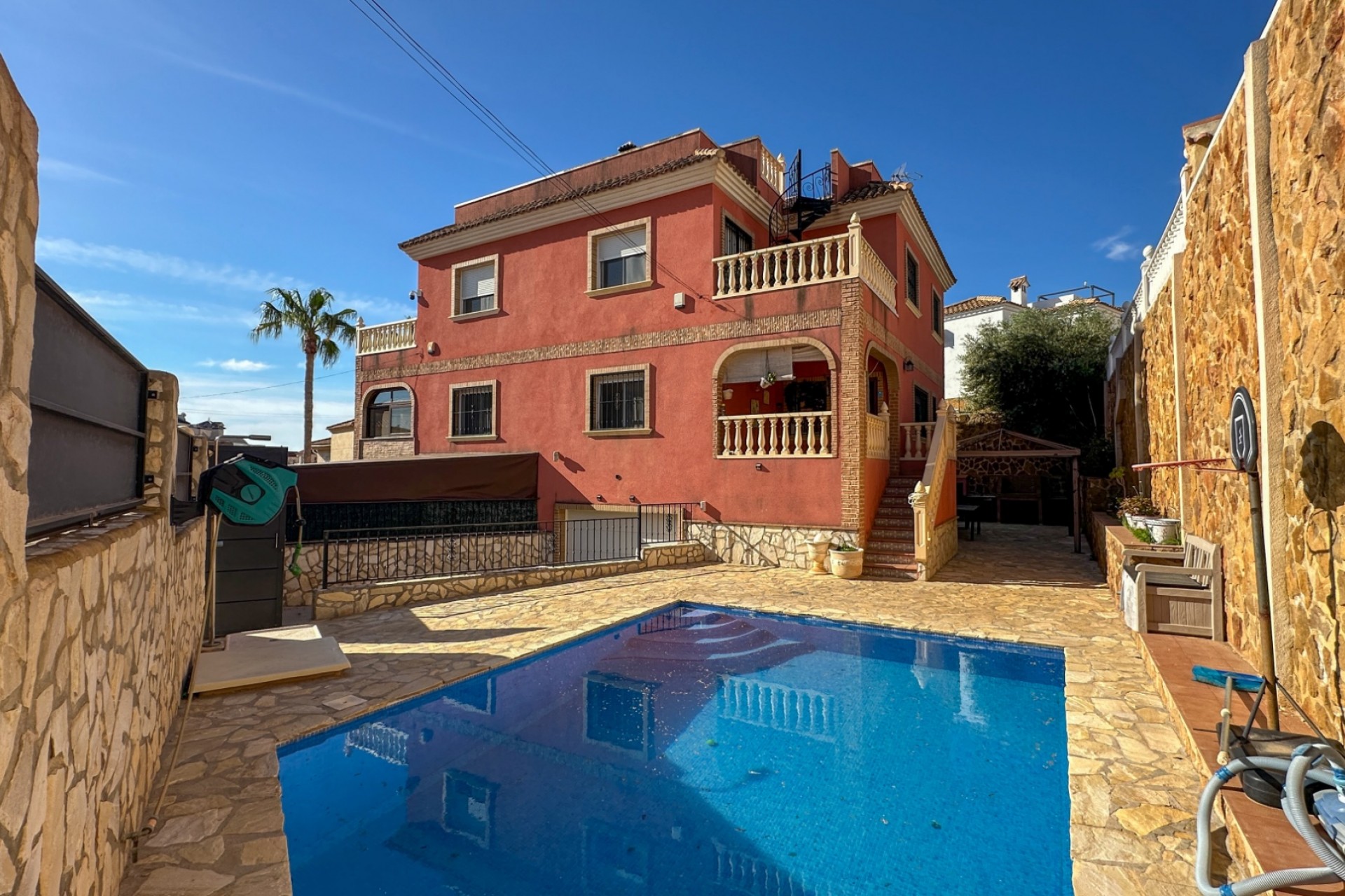Brukt - Town House -
San Miguel de Salinas - Inland