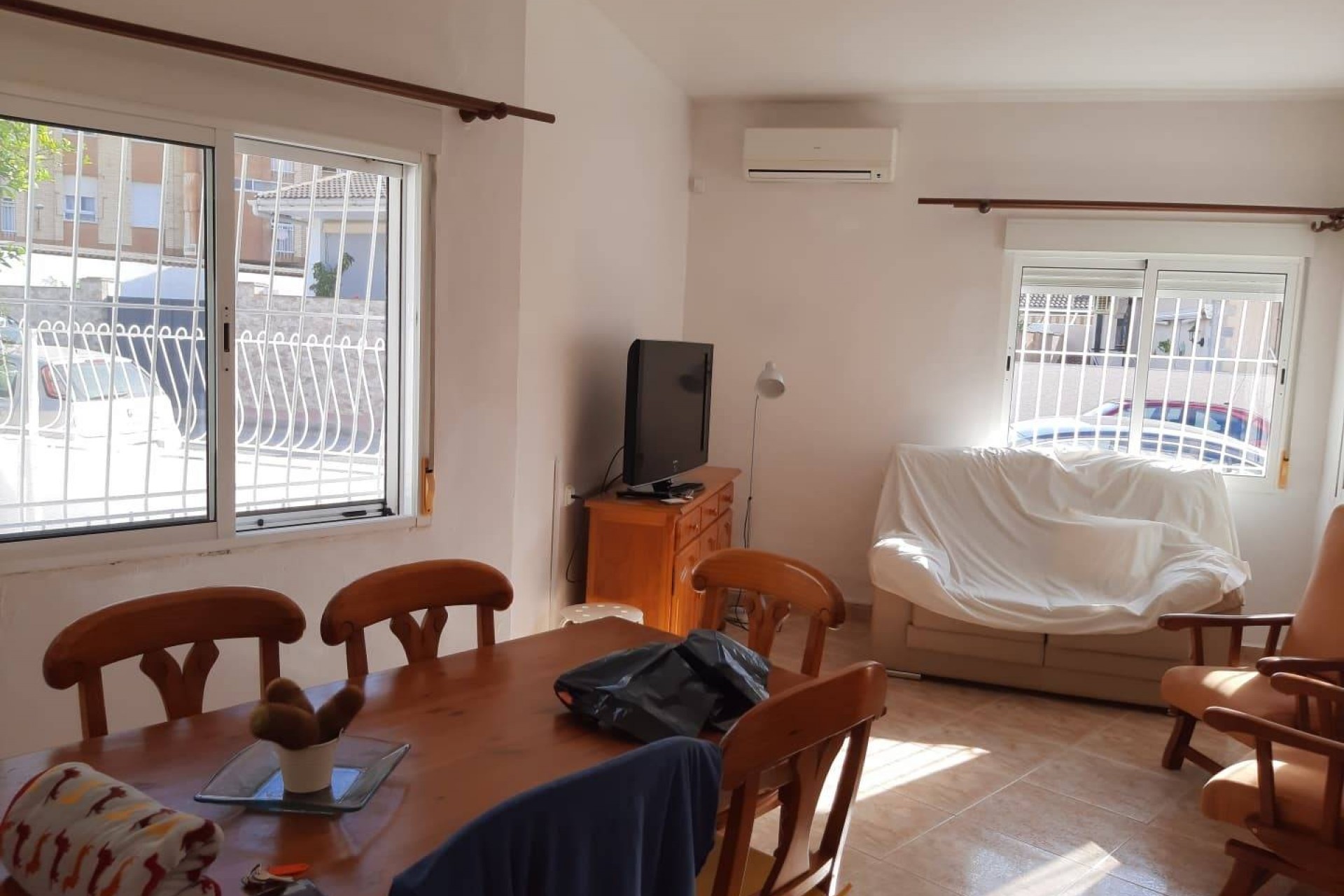 Brukt - Town House -
Santiago de la Ribera - Centro