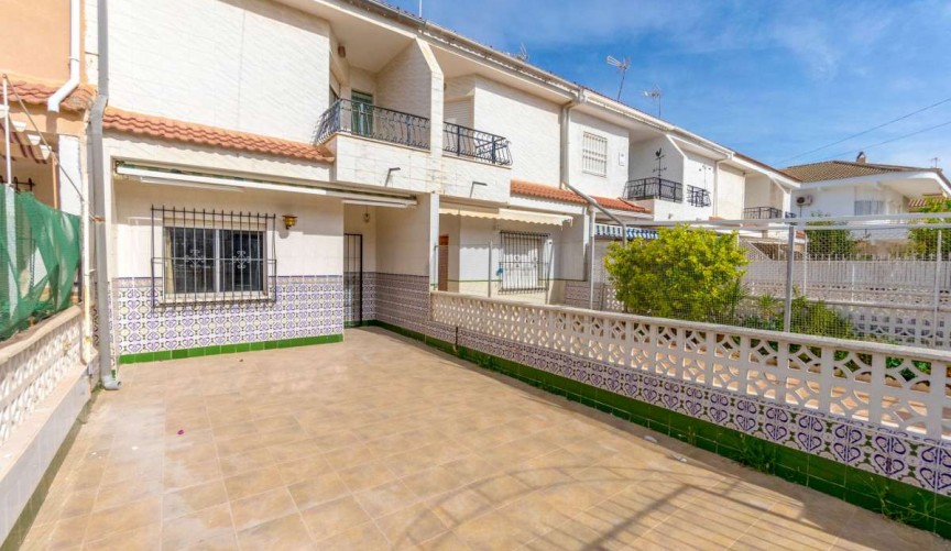 Brukt - Town House -
Santiago de la Ribera - Costa Calida