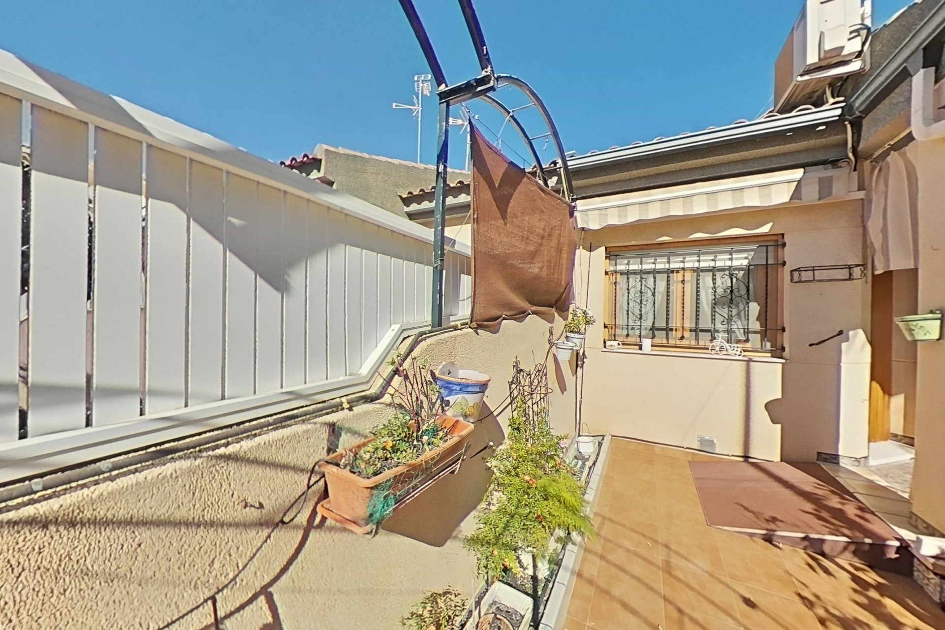 Brukt - Town House -
Santiago de la Ribera - Santiago De La Ribera