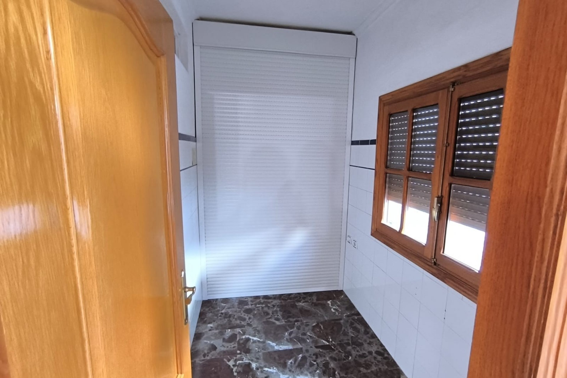 Brukt - Town House -
Sax - Inland