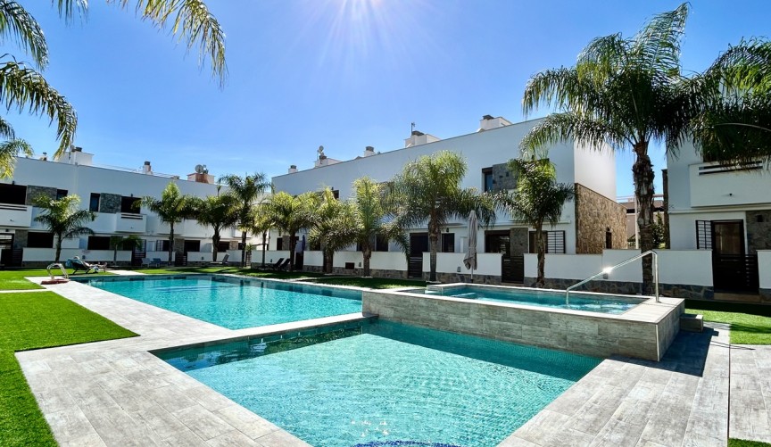 Brukt - Town House -
Torre de la Horadada - Costa Blanca