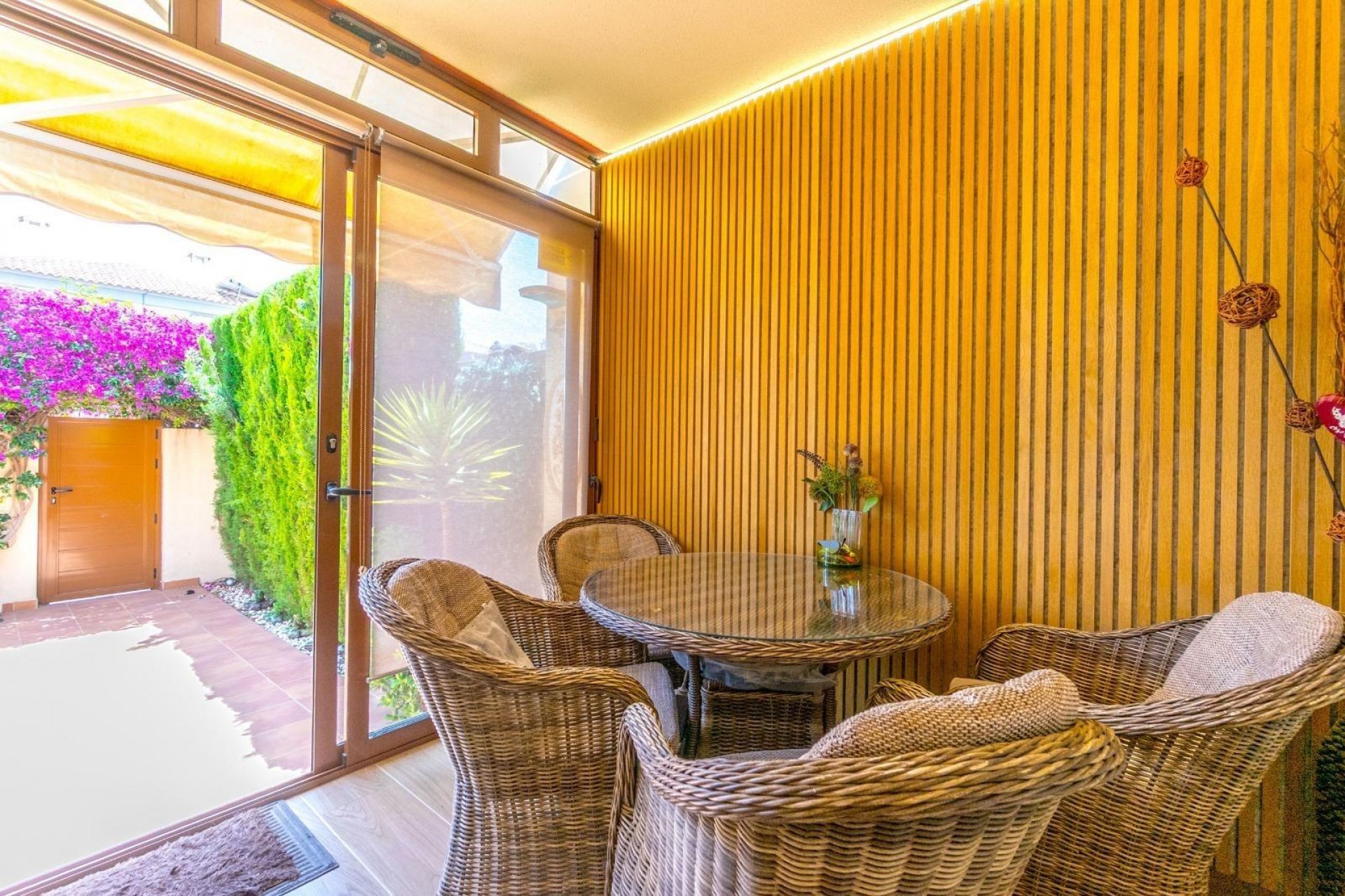 Brukt - Town House -
Torrevieja - aguas nuevas