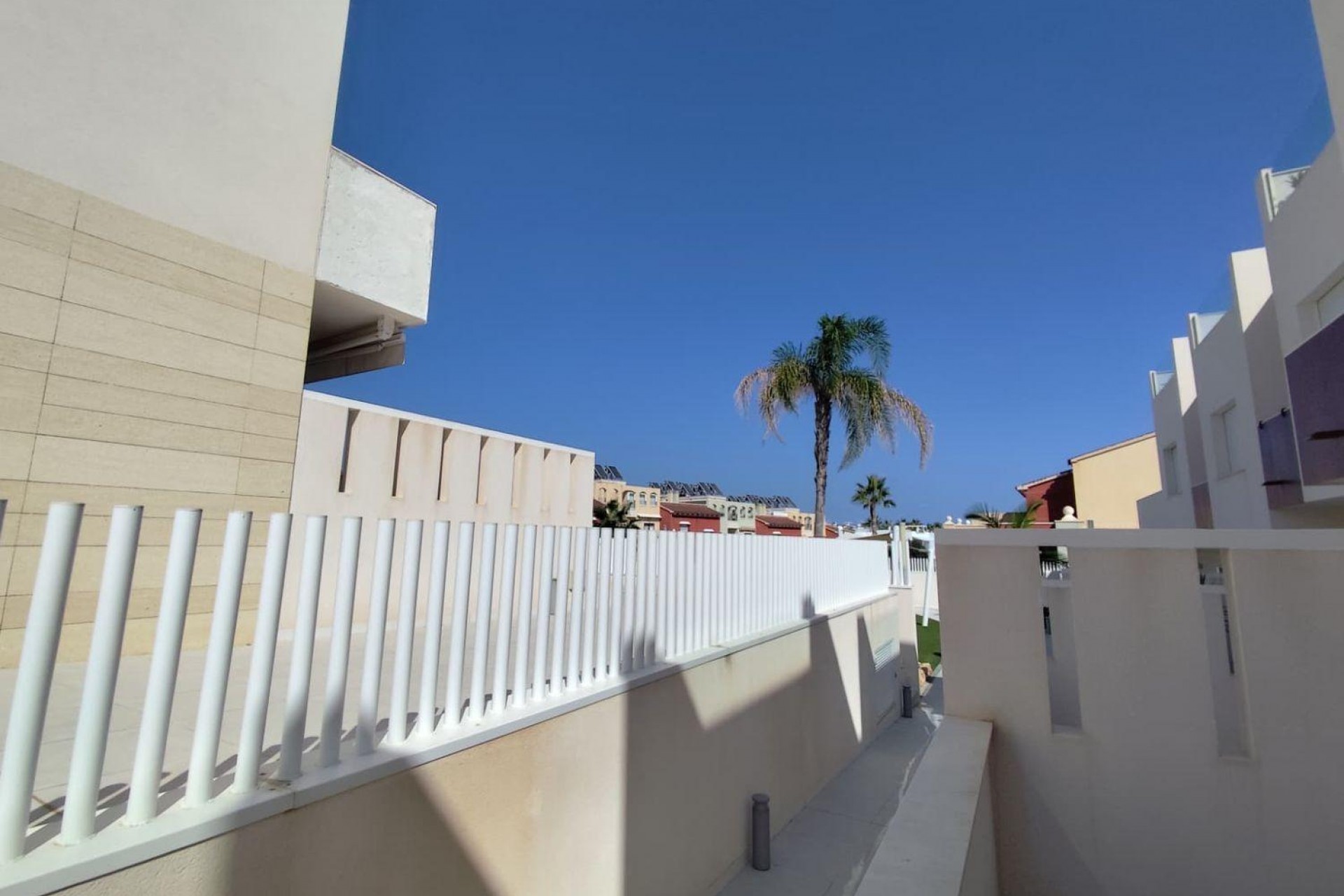 Brukt - Town House -
Torrevieja - aguas nuevas