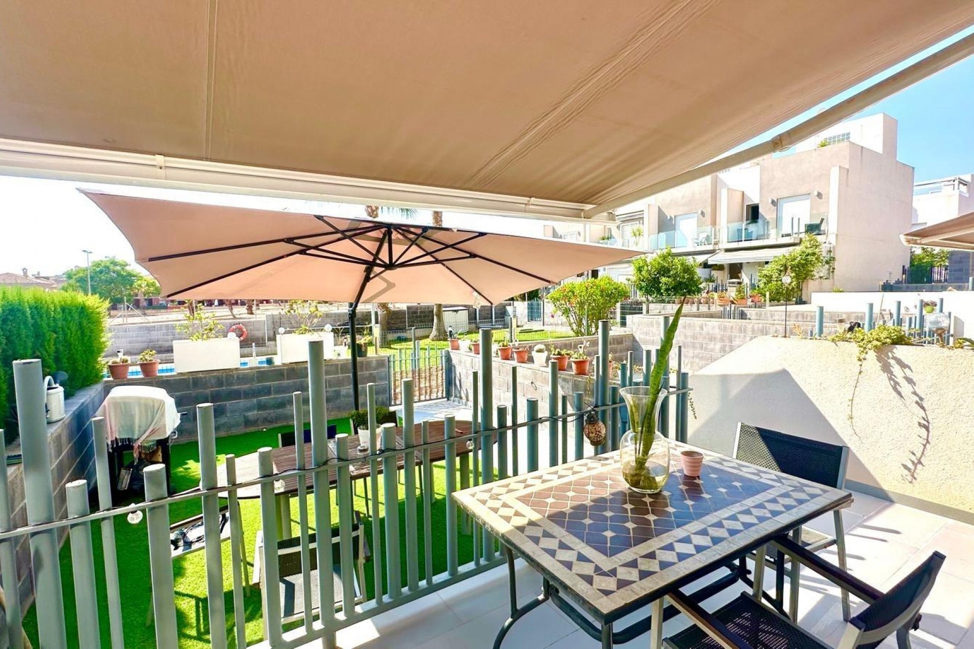 Brukt - Town House -
Torrevieja - aguas nuevas