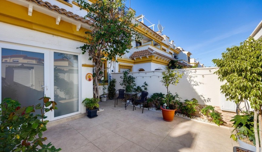 Brukt - Town House -
Torrevieja - aguas nuevas