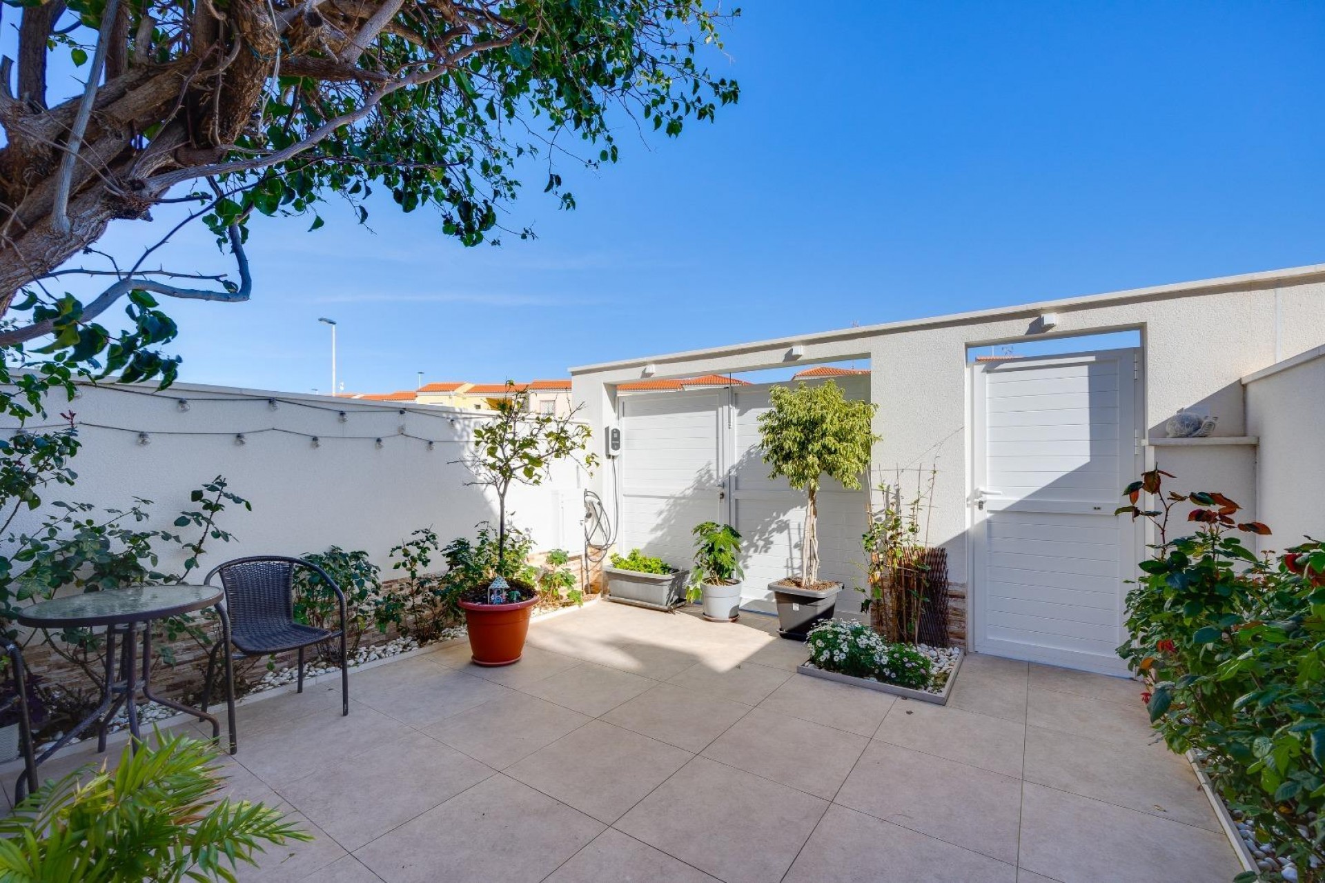 Brukt - Town House -
Torrevieja - aguas nuevas