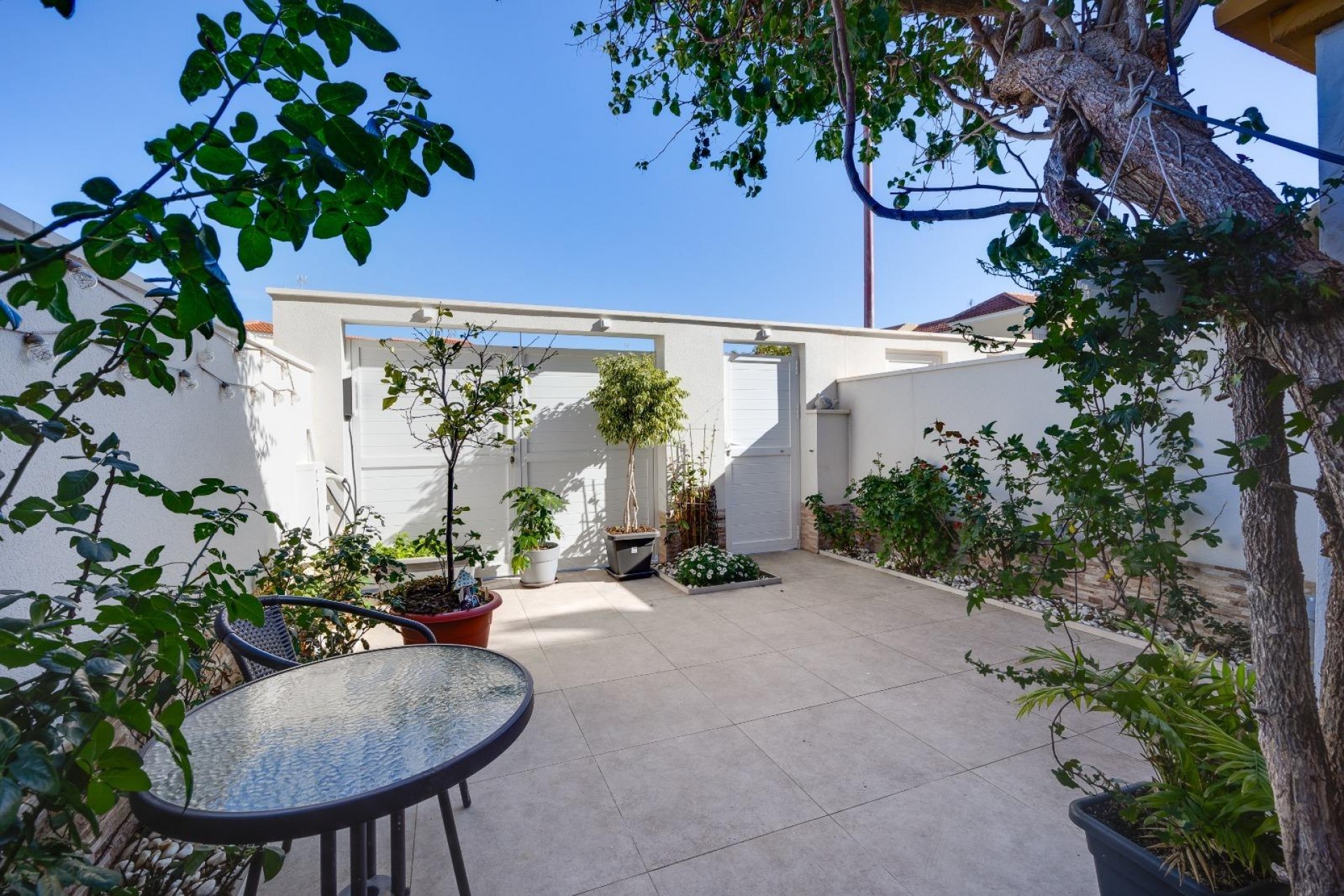 Brukt - Town House -
Torrevieja - aguas nuevas