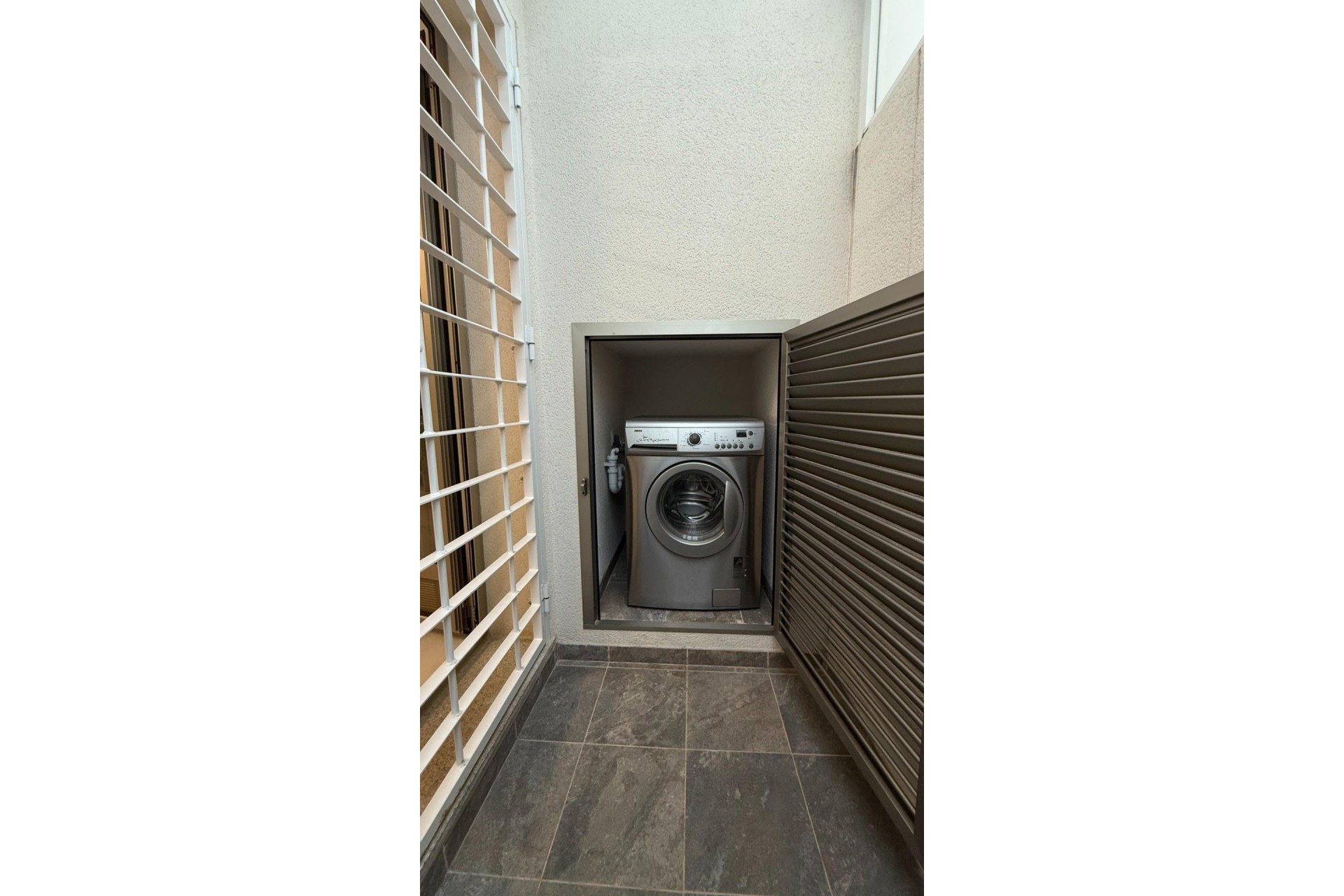 Brukt - Town House -
Torrevieja - aguas nuevas