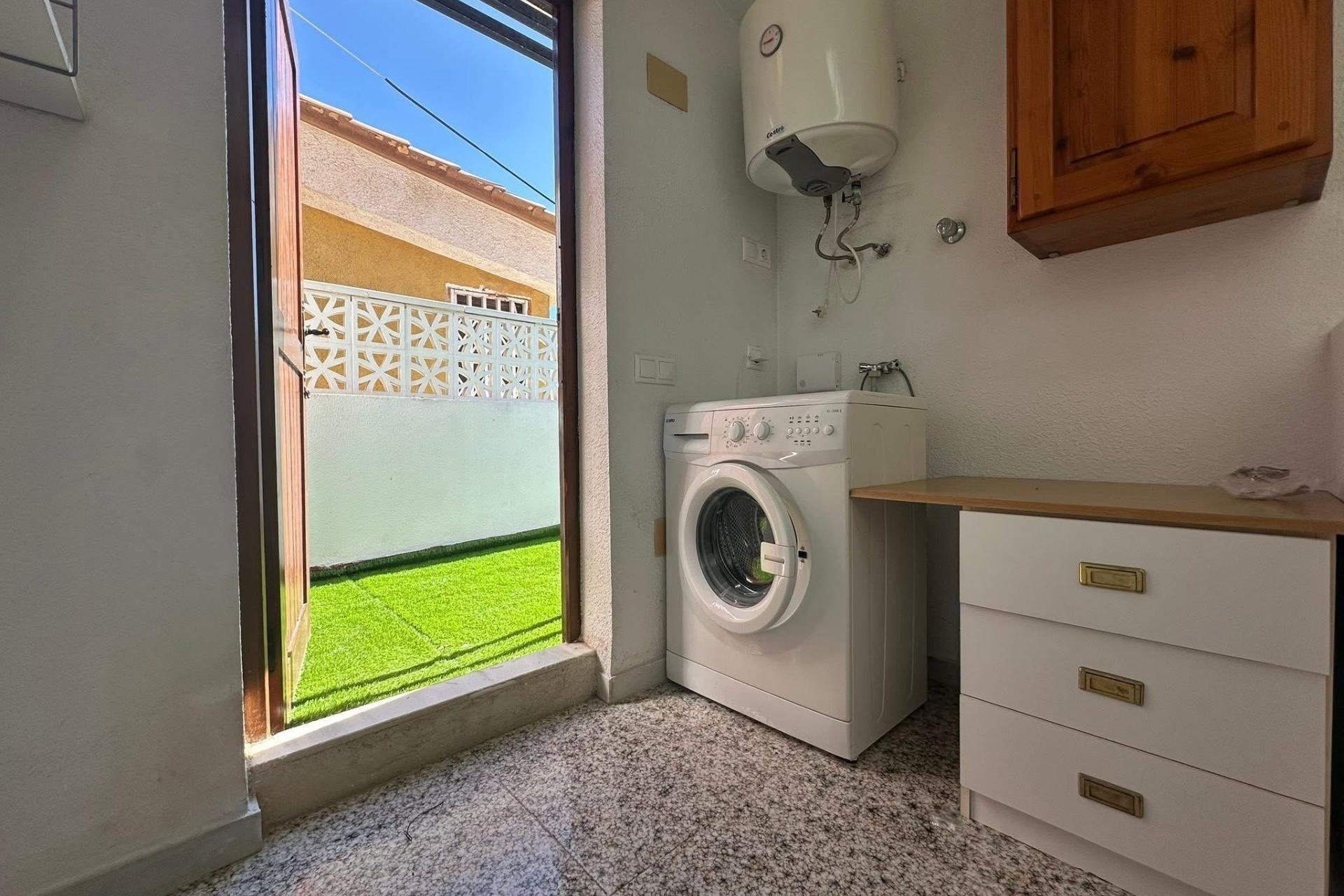 Brukt - Town House -
Torrevieja - Cabo Cervera