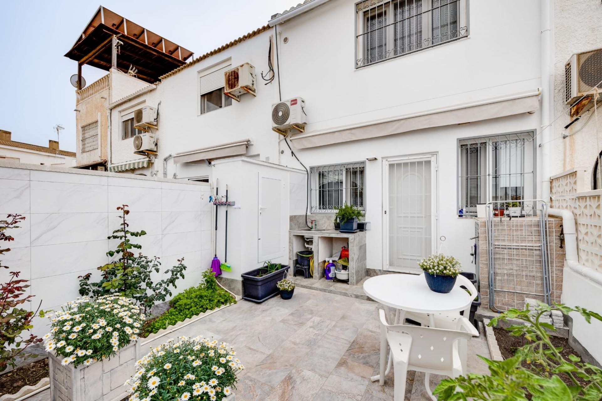 Brukt - Town House -
Torrevieja - Calas Blanca