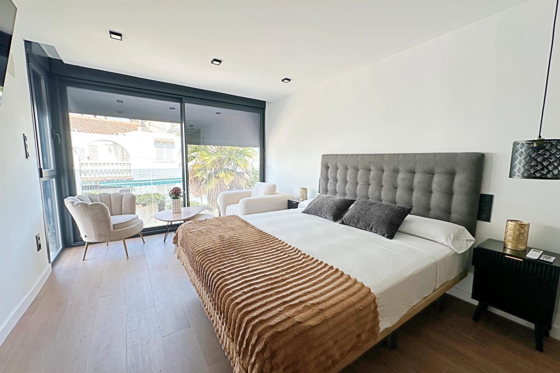 Brukt - Town House -
Torrevieja - Calas Blanca