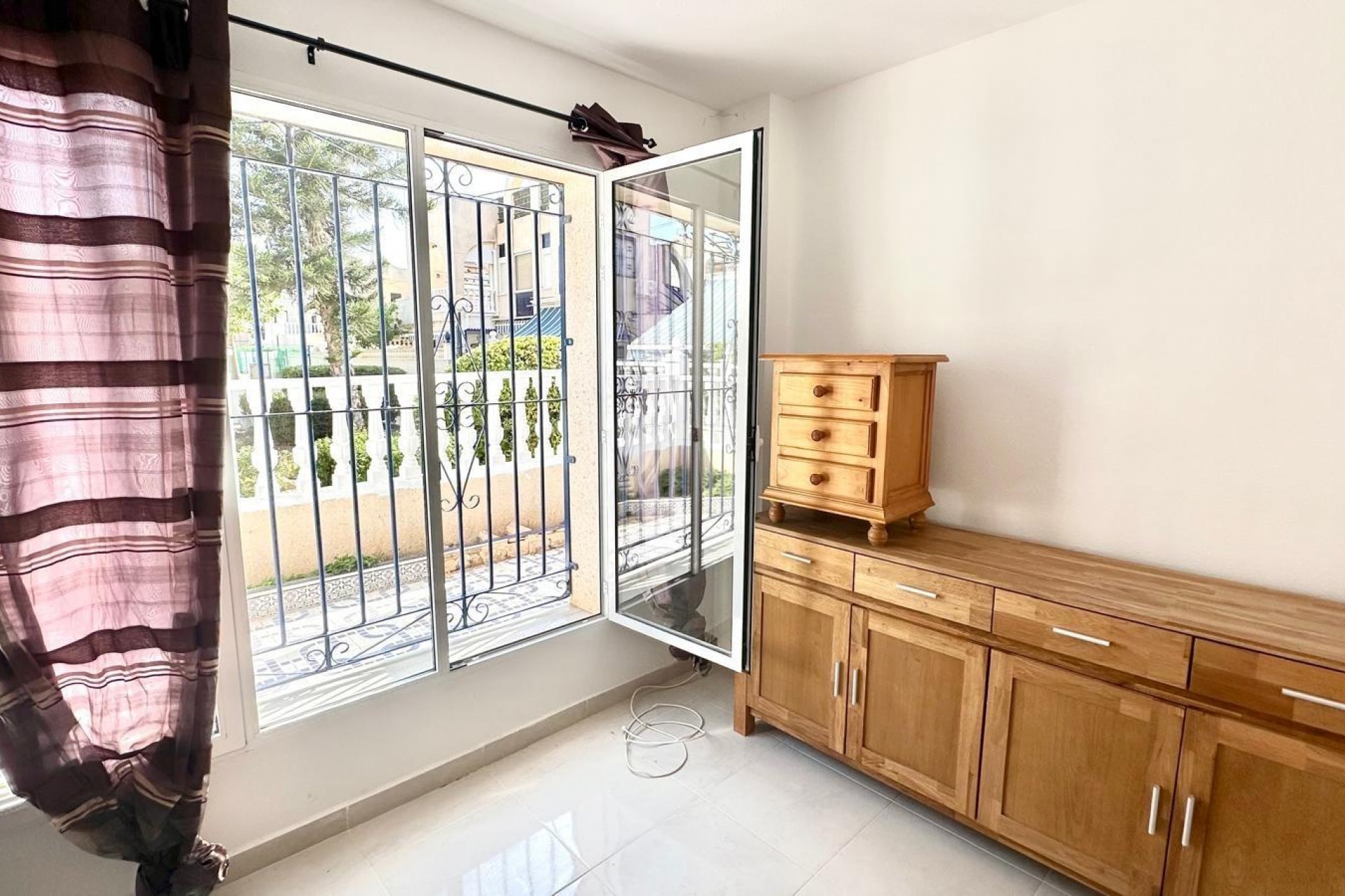 Brukt - Town House -
Torrevieja - Carrefour