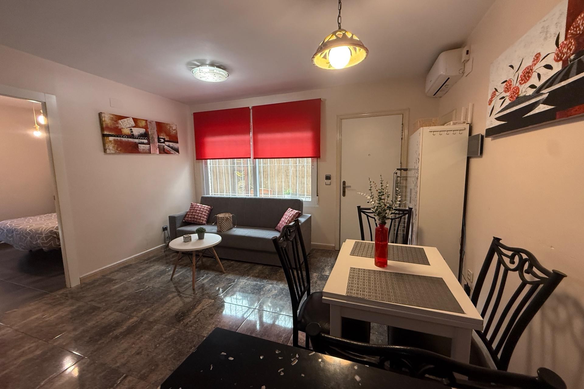 Brukt - Town House -
Torrevieja - Carrefour