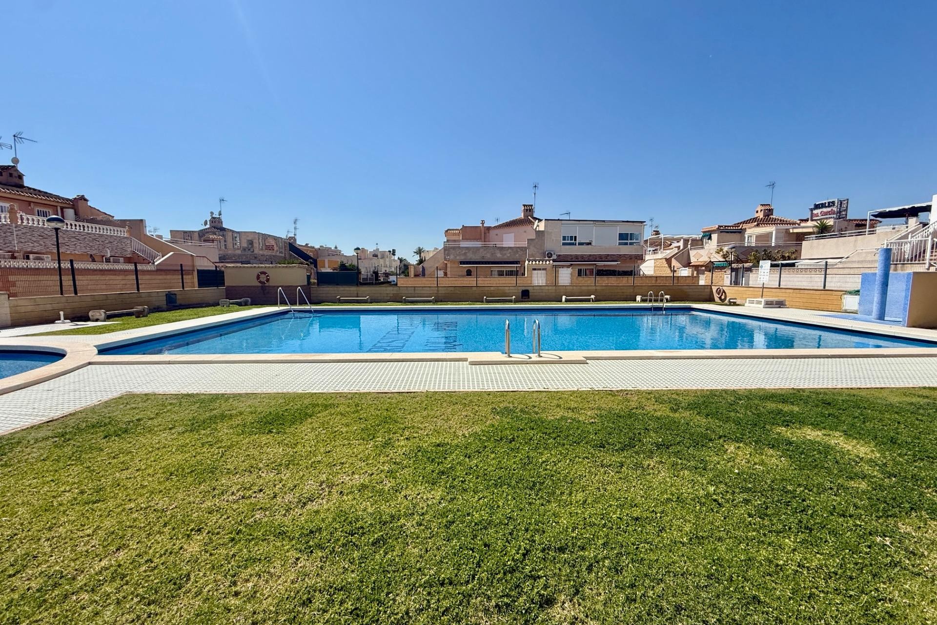 Brukt - Town House -
Torrevieja - Carrefour