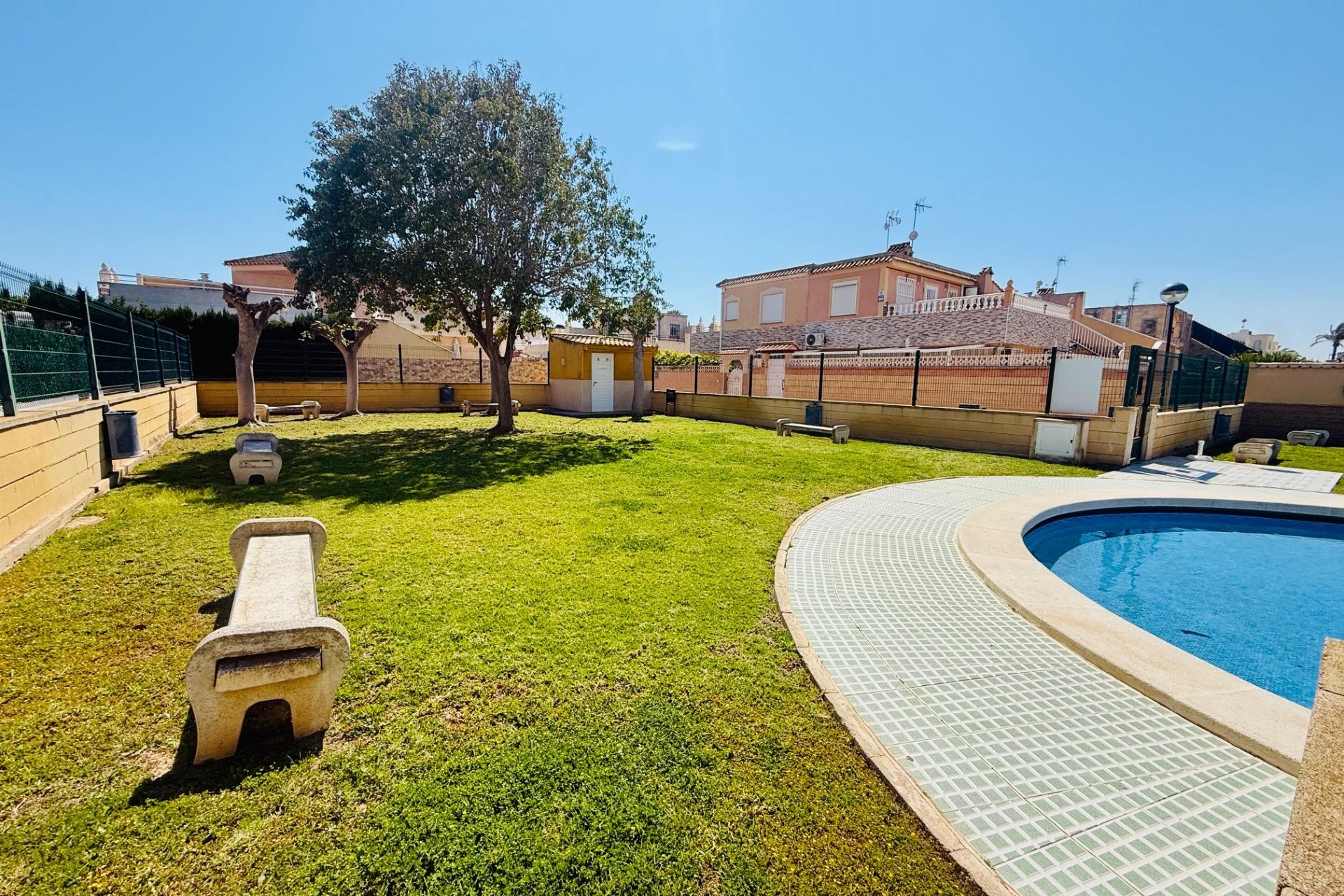 Brukt - Town House -
Torrevieja - Carrefour