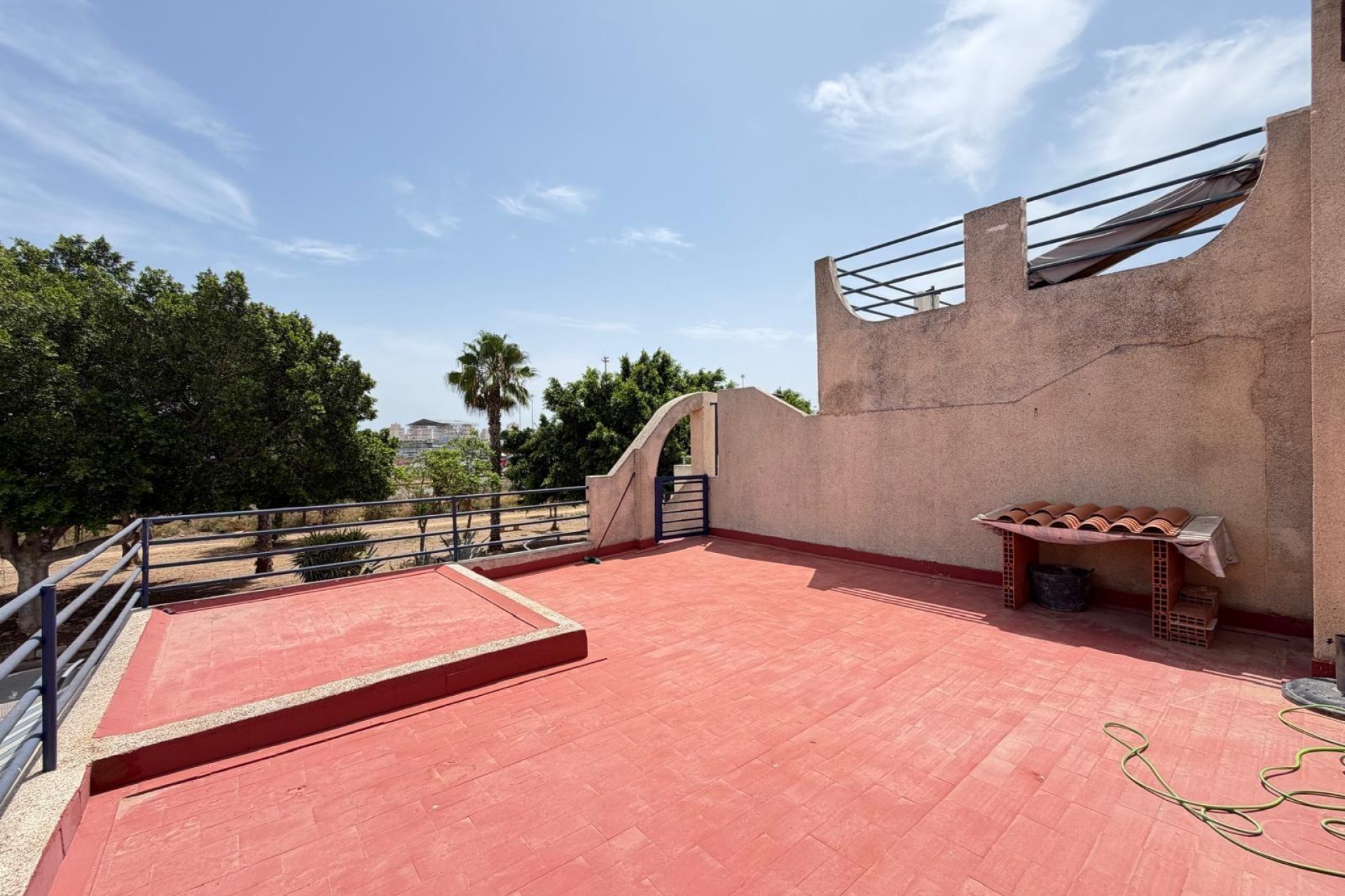 Brukt - Town House -
Torrevieja - Carrefour