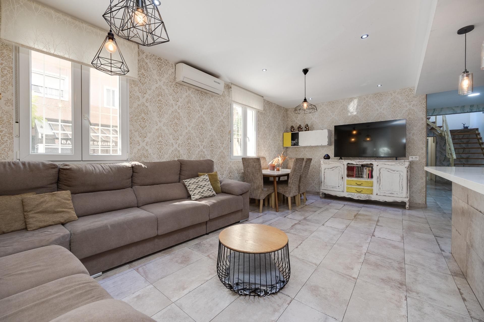 Brukt - Town House -
Torrevieja - Centro