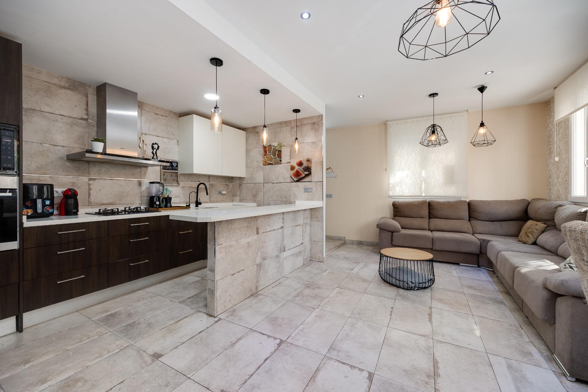 Brukt - Town House -
Torrevieja - Centro