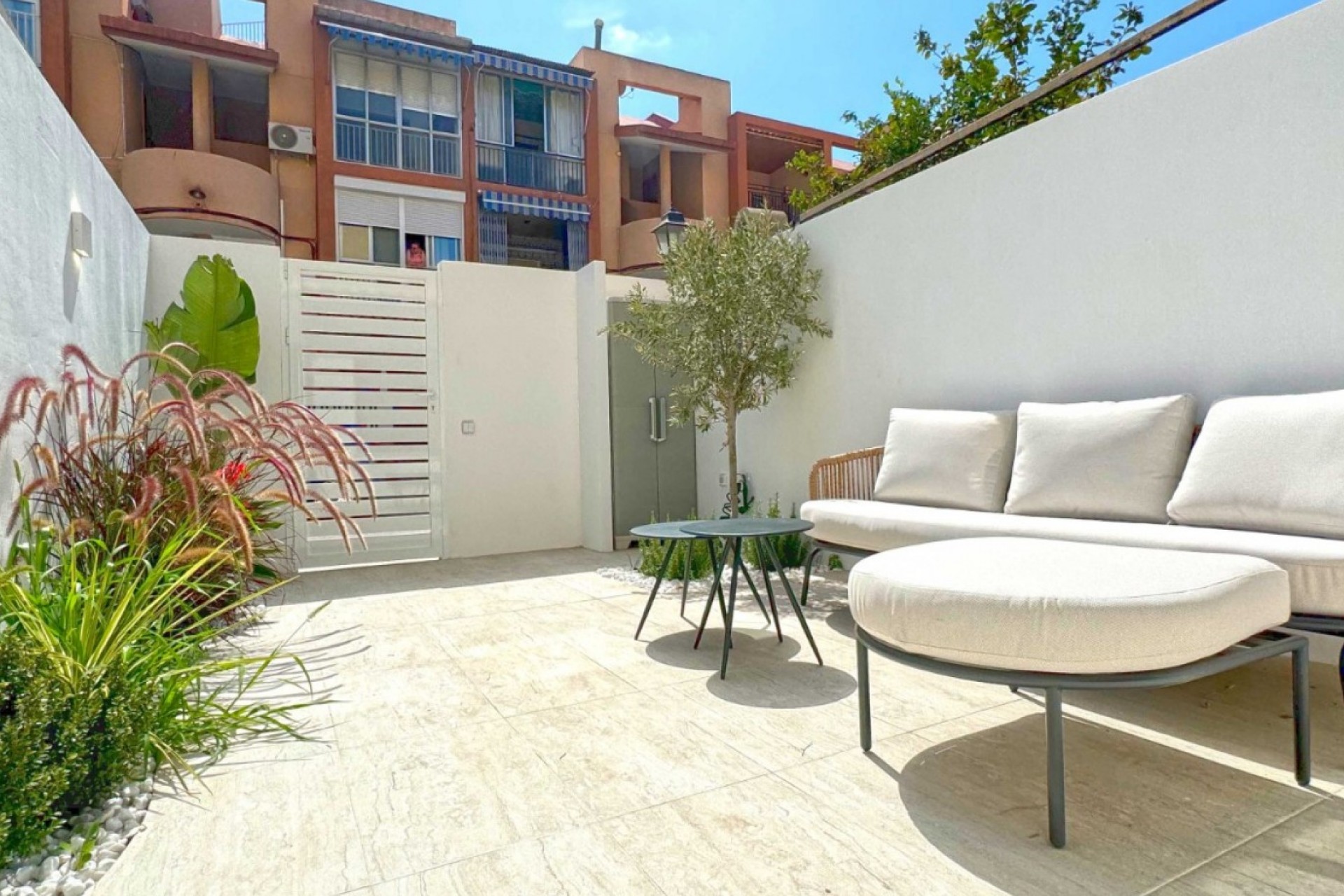 Brukt - Town House -
Torrevieja - Costa Blanca