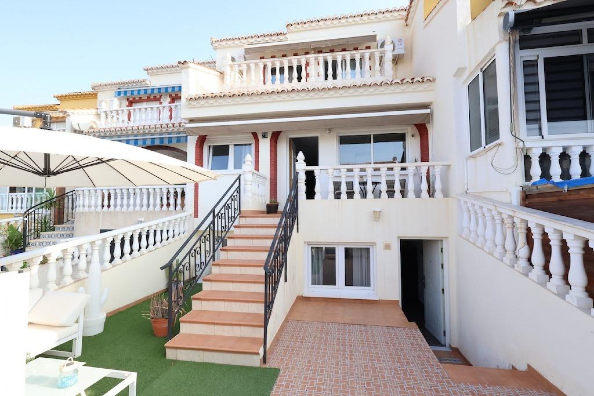 Brukt - Town House -
Torrevieja - Costa Blanca