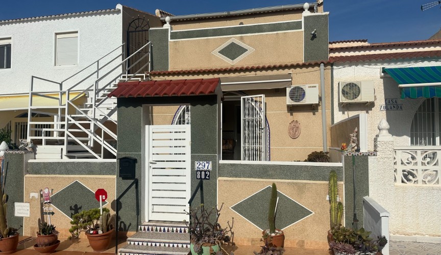 Brukt - Town House -
Torrevieja - Costa Blanca