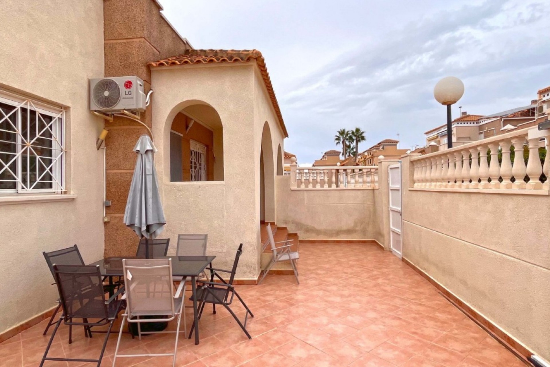 Brukt - Town House -
Torrevieja - Costa Blanca