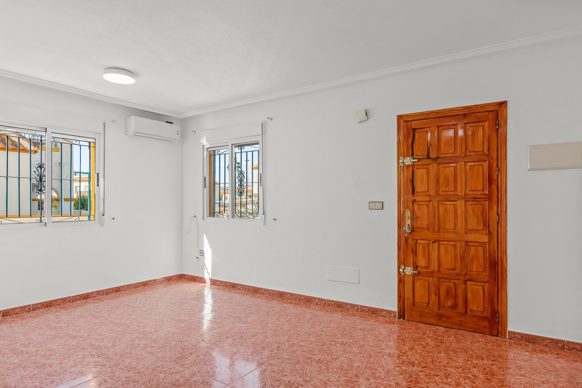 Brukt - Town House -
Torrevieja - Costa Blanca