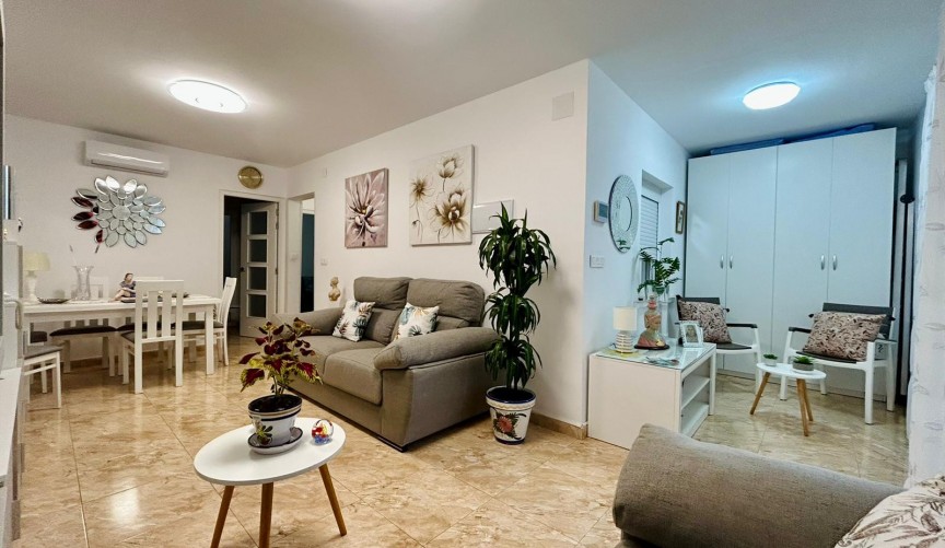 Brukt - Town House -
Torrevieja - Costa Blanca