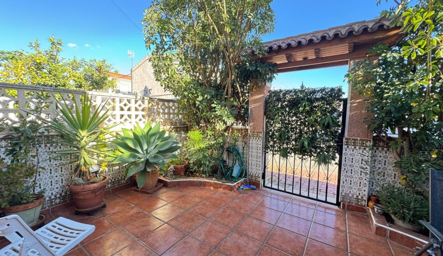 Brukt - Town House -
Torrevieja - Costa Blanca