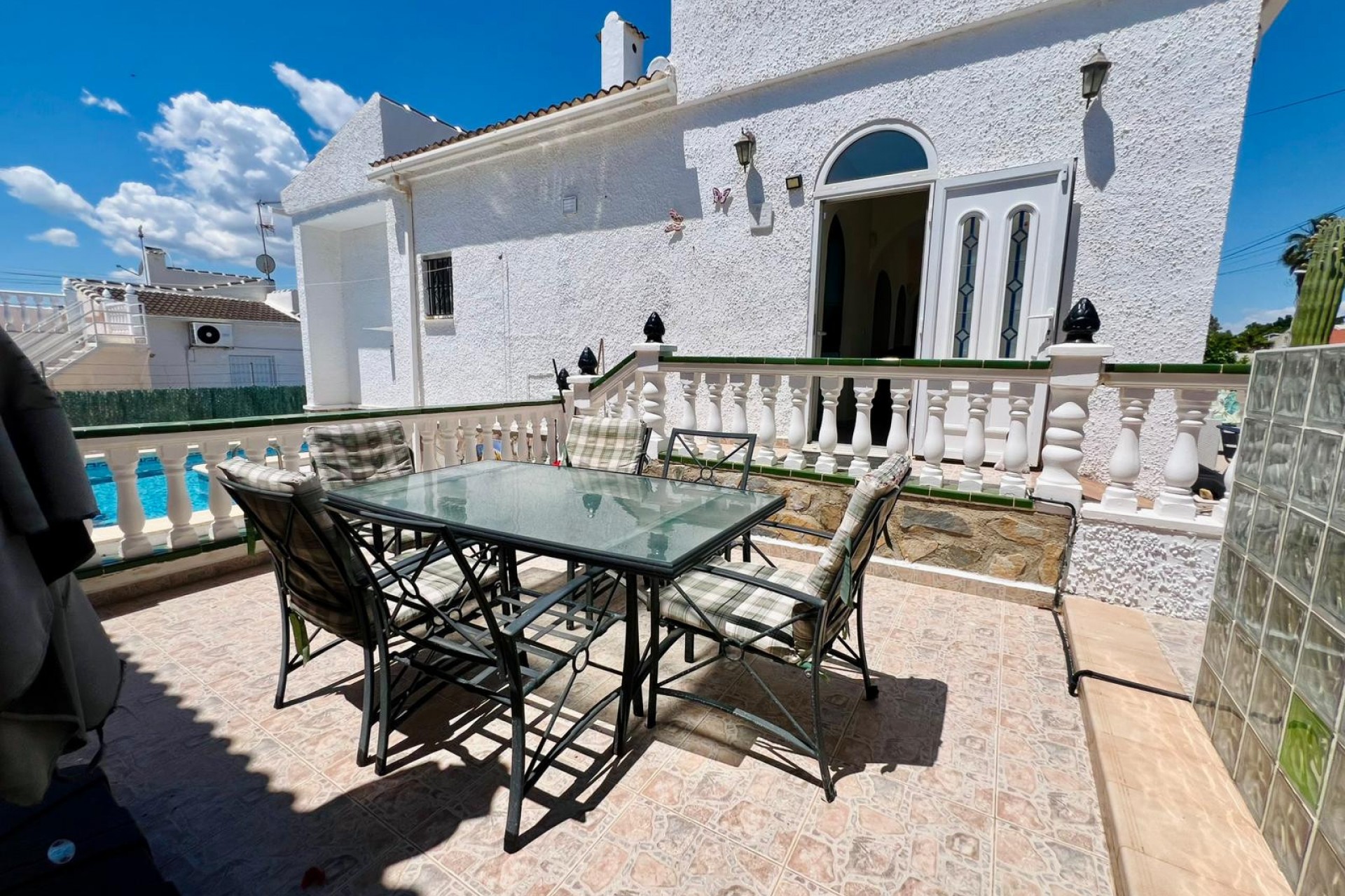 Brukt - Town House -
Torrevieja - Costa Blanca