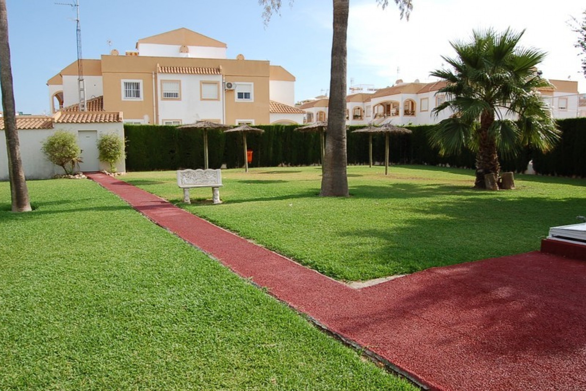 Brukt - Town House -
Torrevieja - Costa Blanca