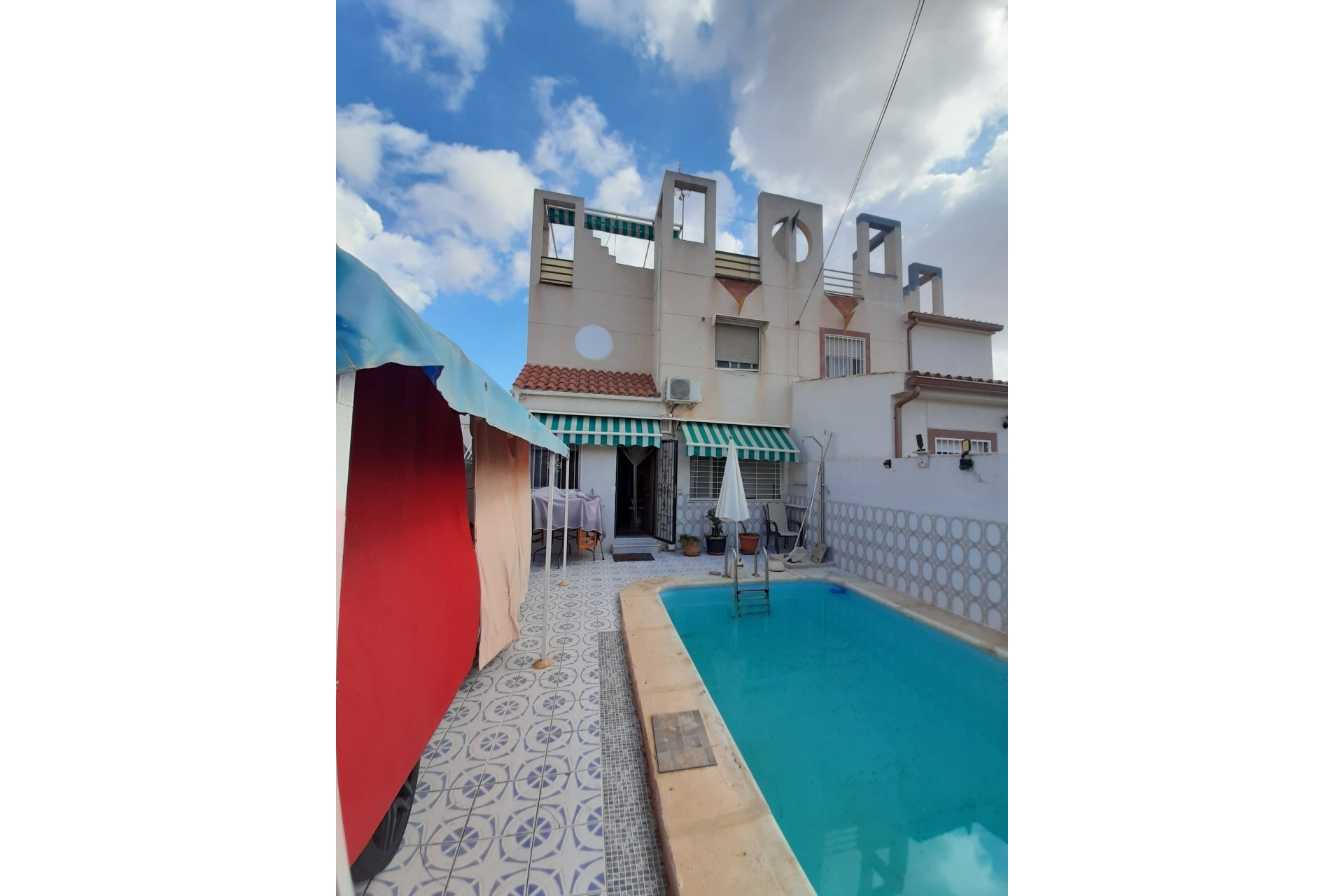 Brukt - Town House -
Torrevieja - Costa Blanca