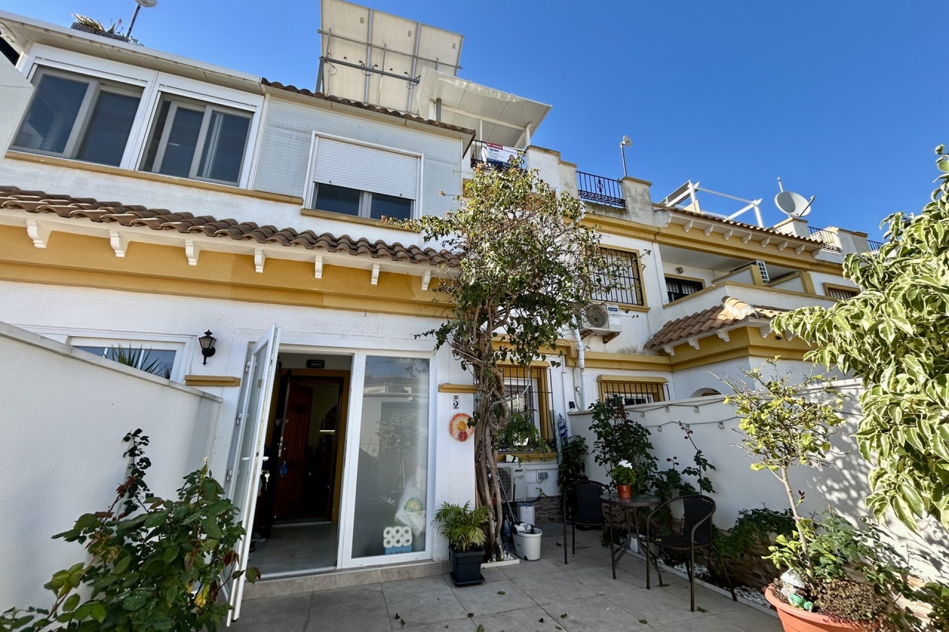 Brukt - Town House -
Torrevieja - Costa Blanca
