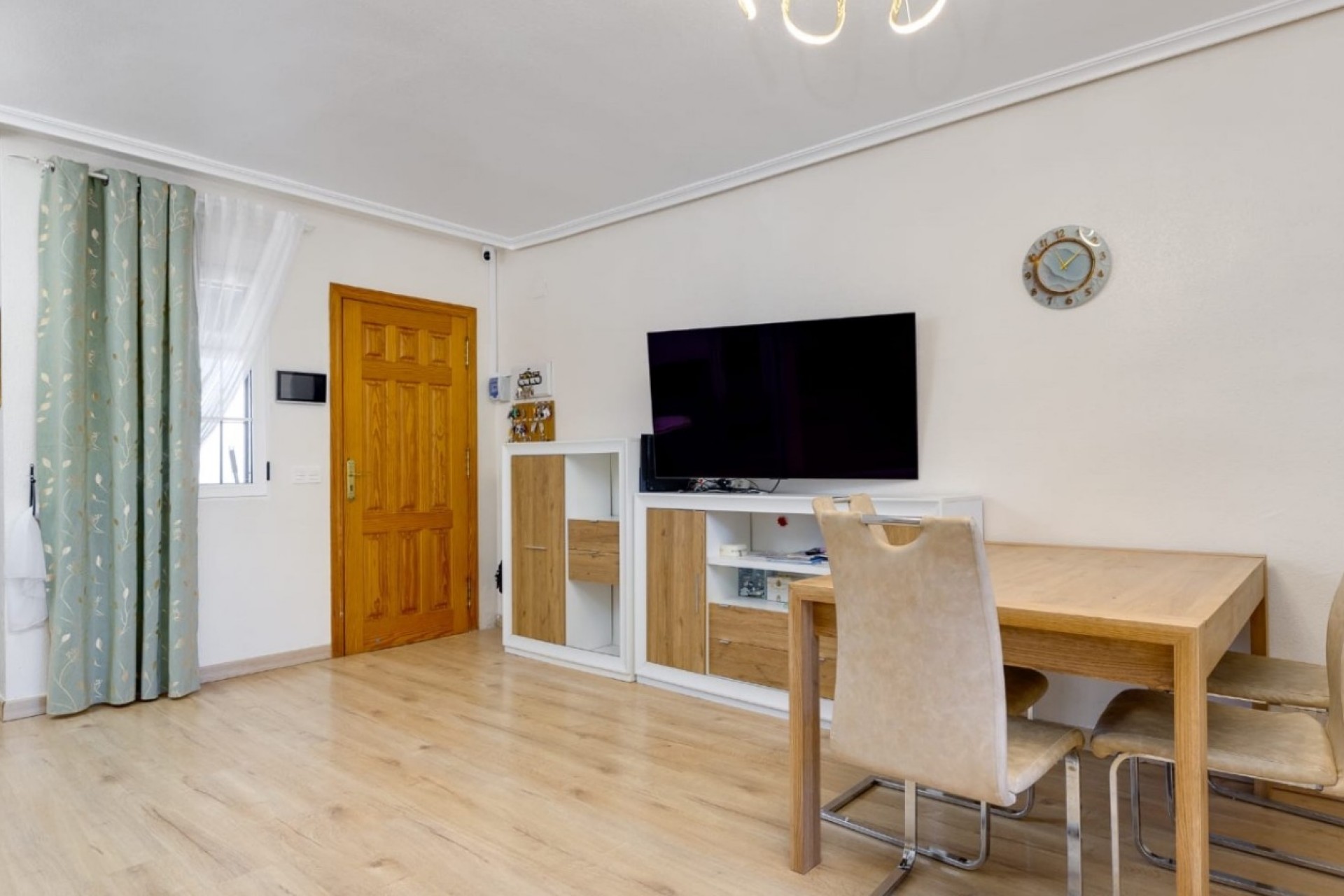 Brukt - Town House -
Torrevieja - Costa Blanca