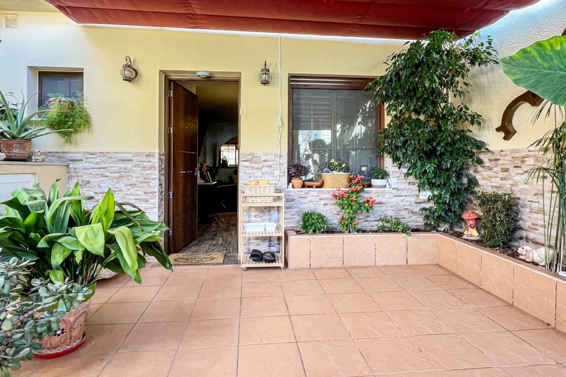 Brukt - Town House -
Torrevieja - Costa Blanca