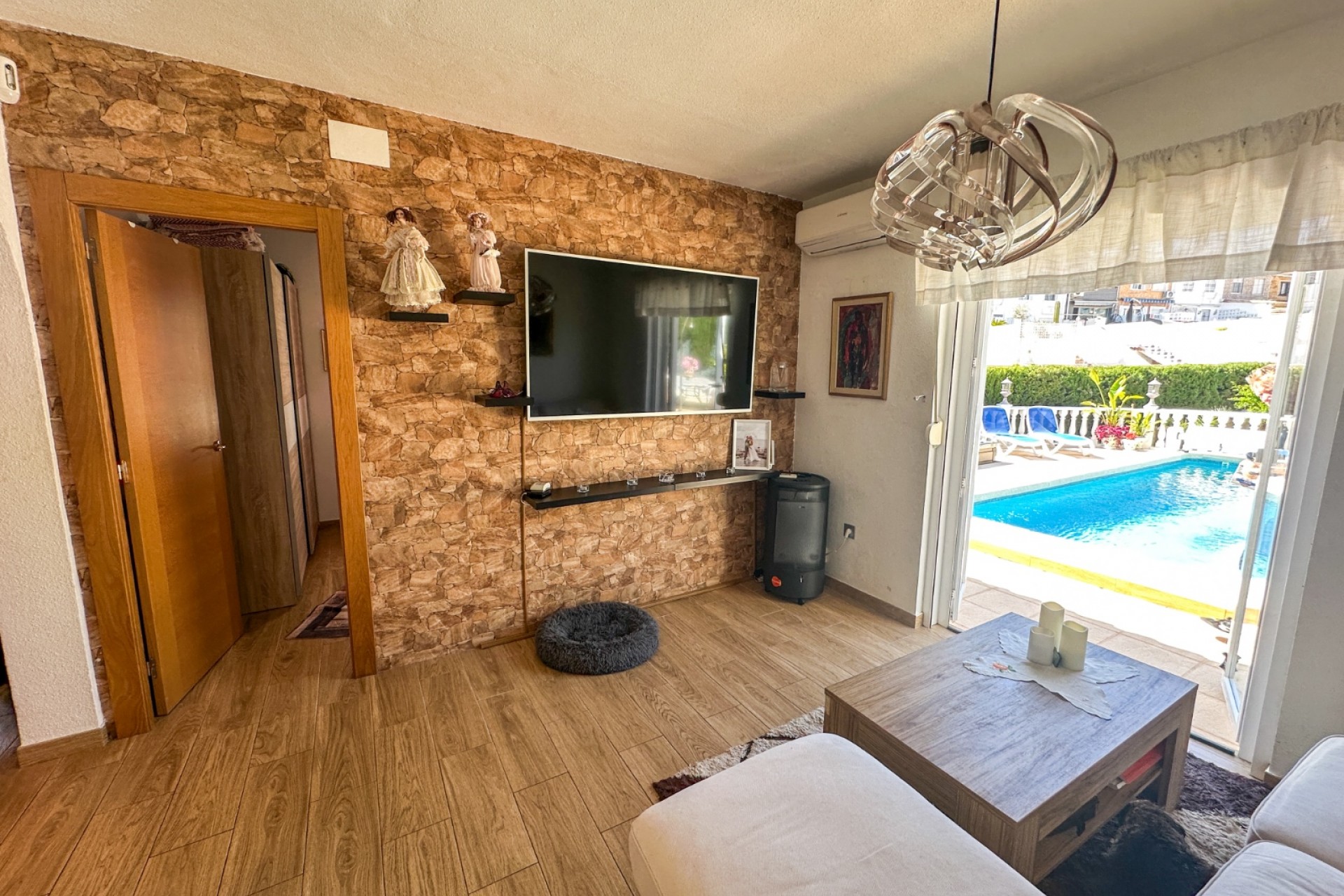 Brukt - Town House -
Torrevieja - Costa Blanca
