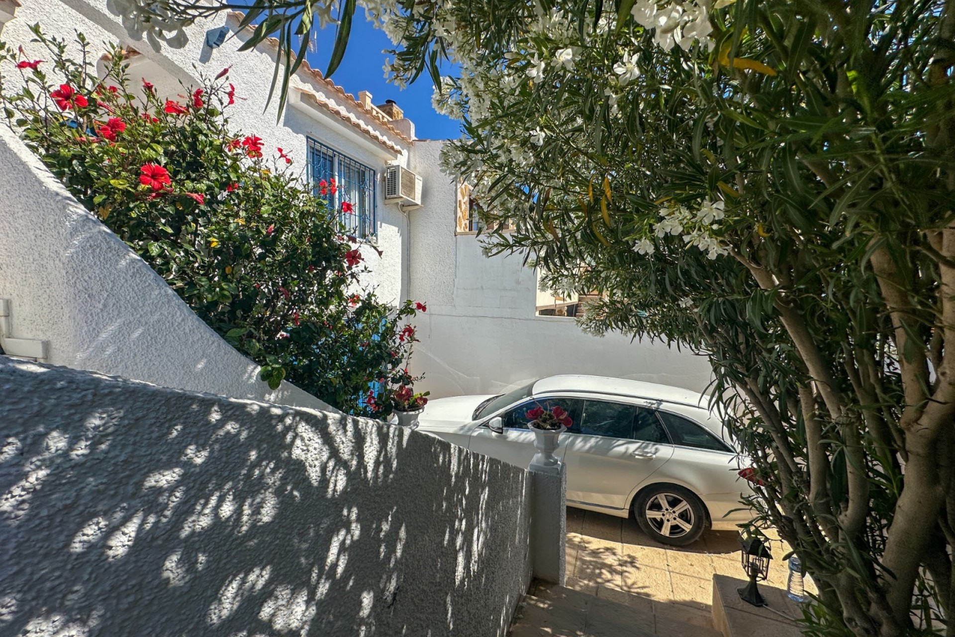 Brukt - Town House -
Torrevieja - Costa Blanca