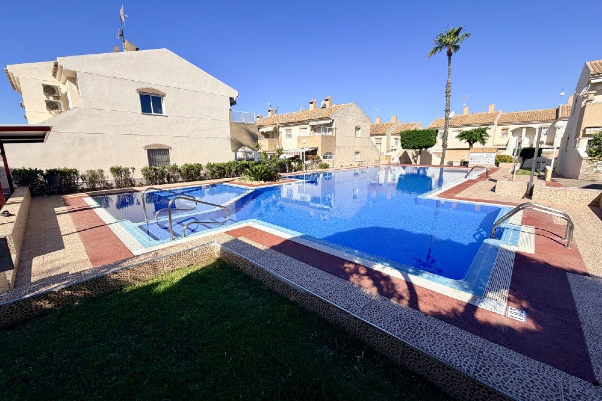 Brukt - Town House -
Torrevieja - Costa Blanca