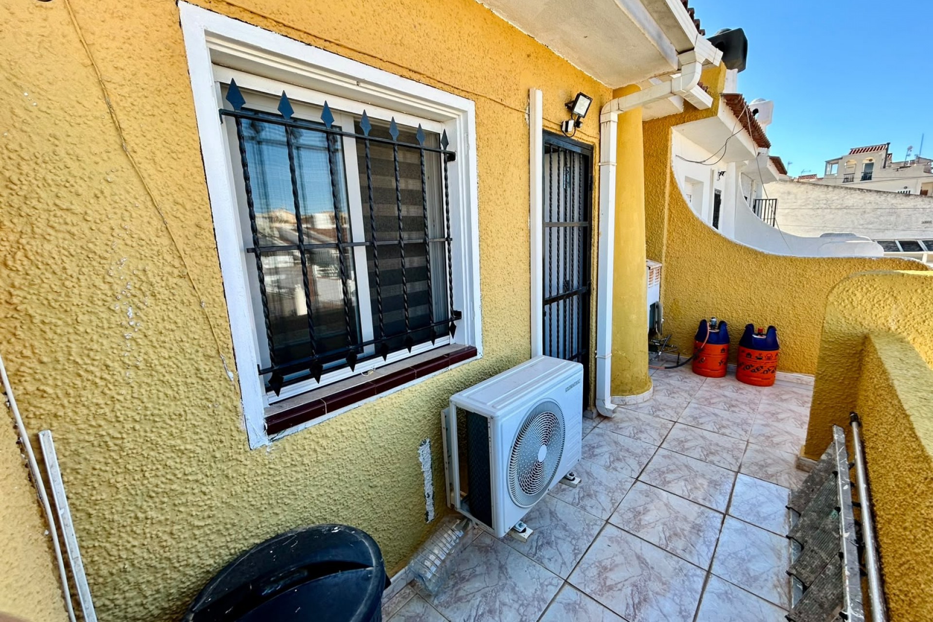 Brukt - Town House -
Torrevieja - Costa Blanca