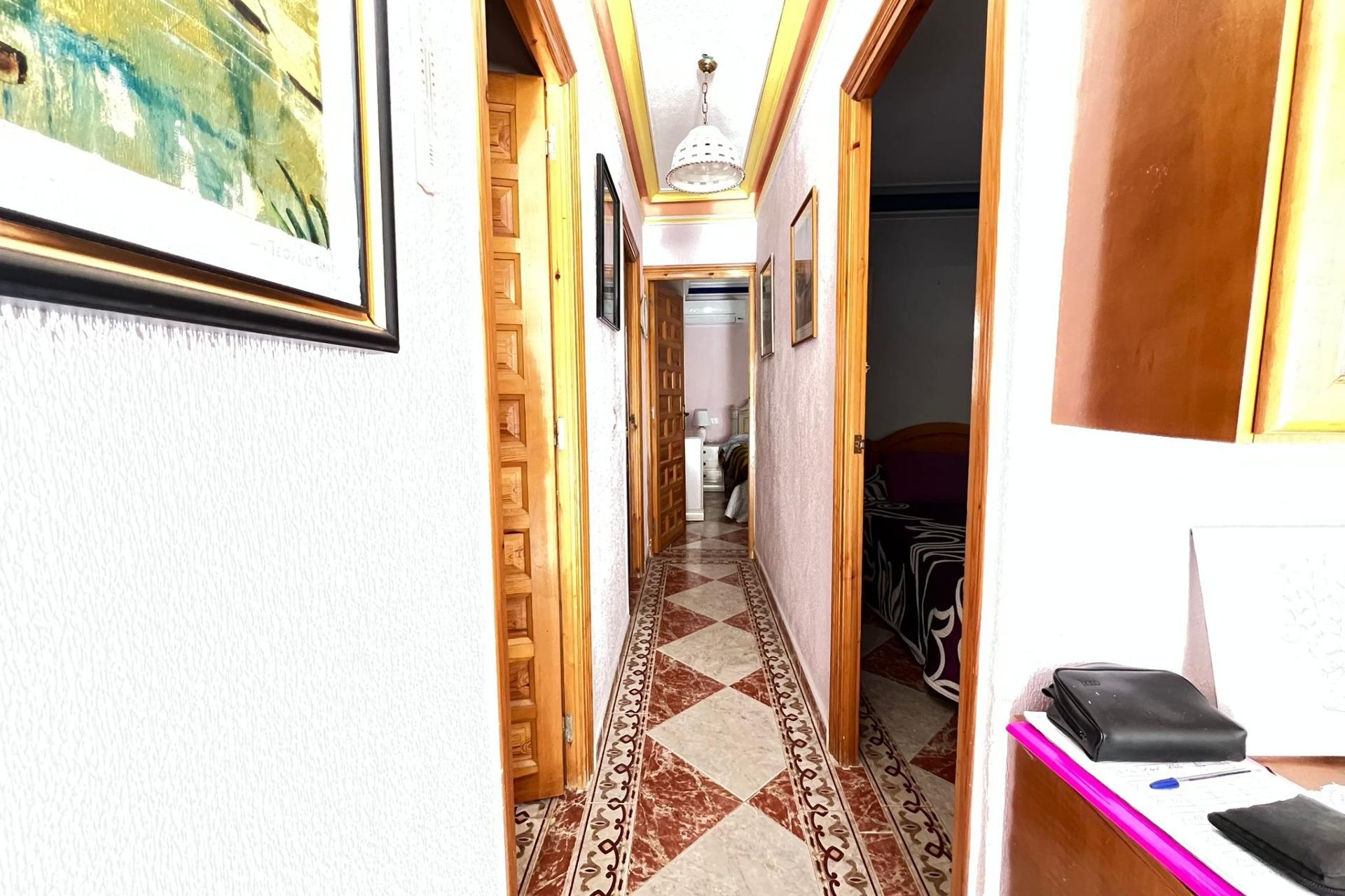 Brukt - Town House -
Torrevieja - La Mata