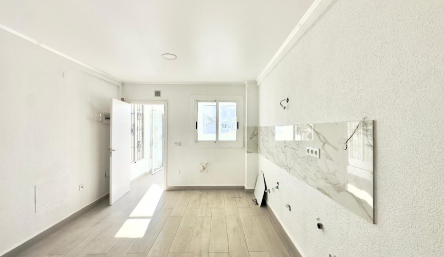 Brukt - Town House -
Torrevieja - La Mata