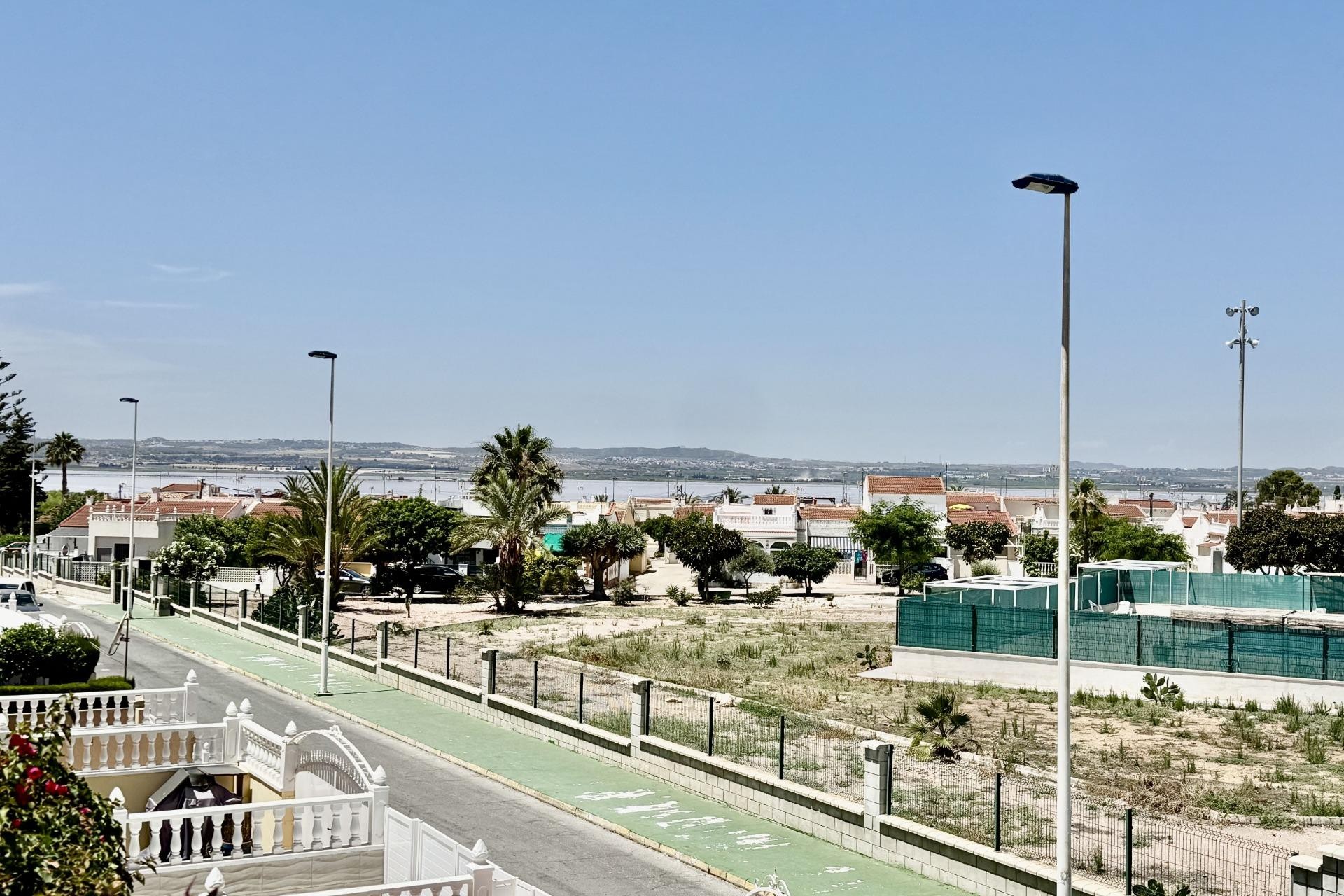 Brukt - Town House -
Torrevieja - La Siesta - El Salado - Torreta