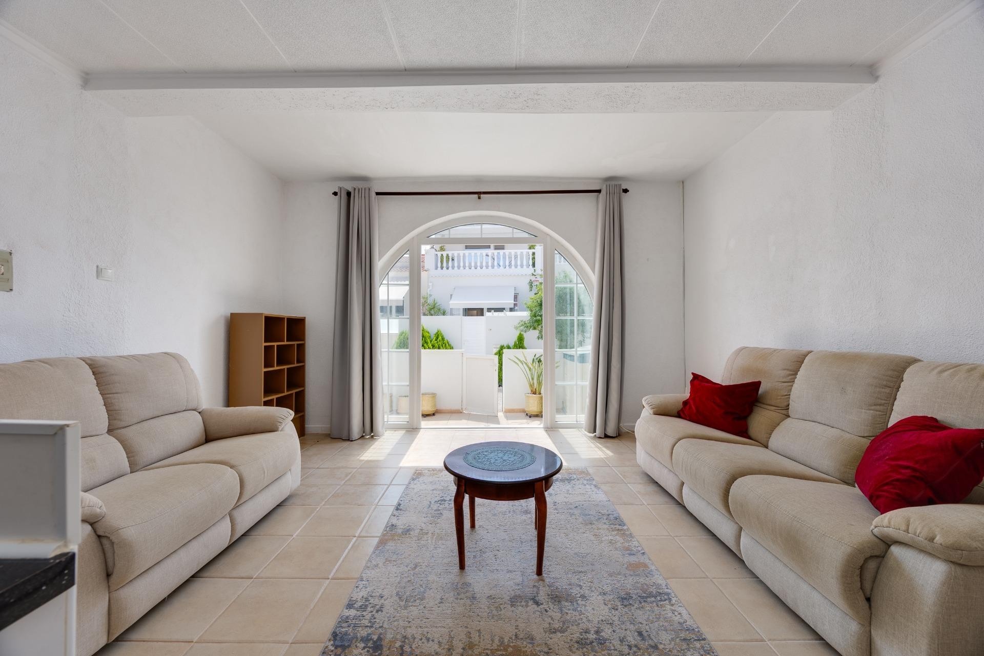 Brukt - Town House -
Torrevieja - La Siesta - El Salado - Torreta